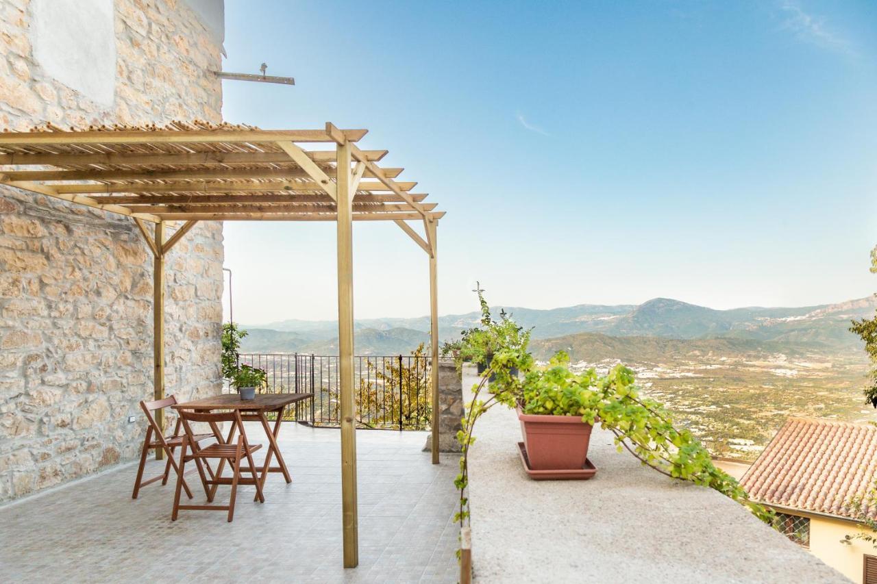 Apartment Antico Forno Baunei